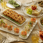repas froid entre amis table buffet